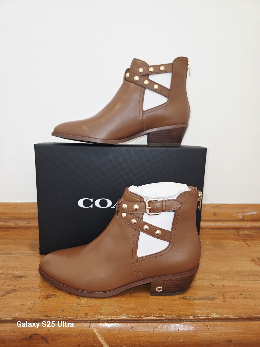 COACH Danika Leather Ankle Booties In Saddle Size 7B